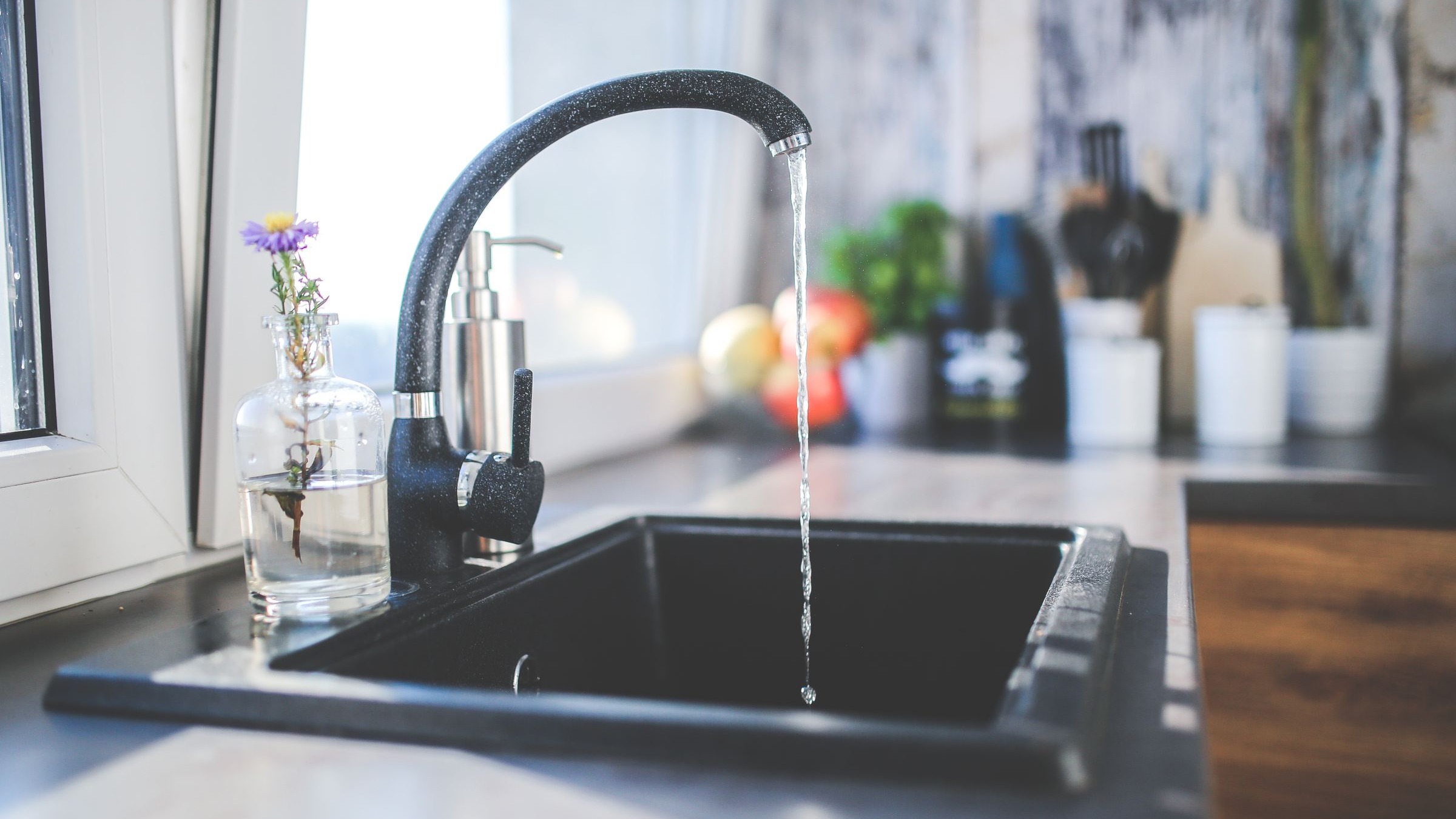 Brisbane's Earthy Tap Water: A Seasonal Pattern, Not a One-Off